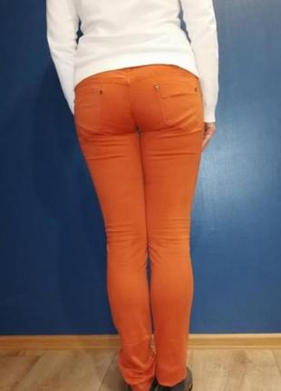 Оранжевые зауженные штаны, стрейчевые терракотовые штаны6 фото