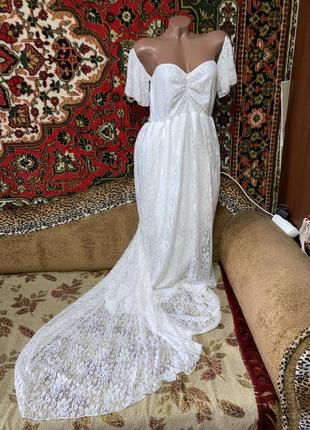 Шикарное нежное свадебное платье из кружева в романтическом греческом стиле со шлейфом