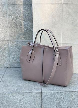 Замечательная женская сумка из натуральной кожи лавандового цвета4 фото