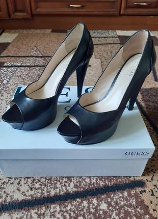 Туфлі шкіряні guess, 37р.