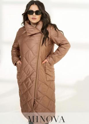 Длинное женское стеганое пальто2 фото