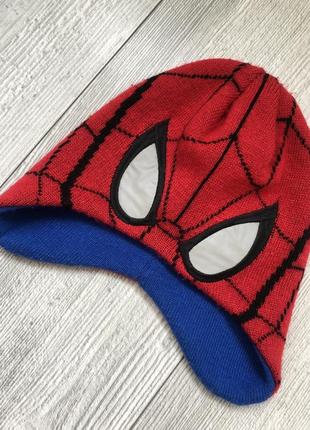 Шапка спайдермена