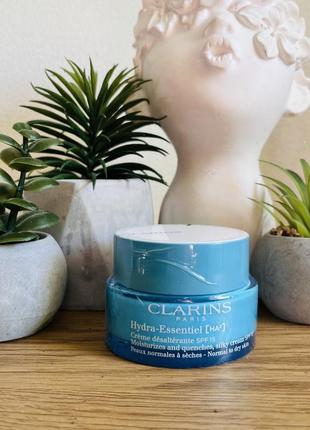 Оригінал зволожуючий крем clarins hydra-essentiel [ha²] cream spf15 оригинал увлажняющий крем