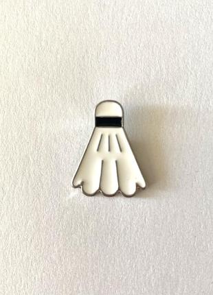 Емальований значок pin пин на рюкзак, куртку  (джинс) волнчик брошка