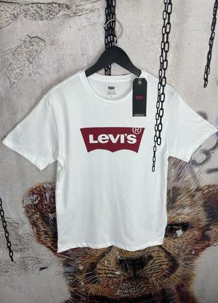 Футболка levi’s