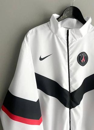 Ветровка найк nike paris