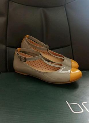 Фирменные туфли, балетки