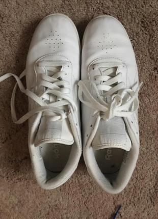 Кросівки reebok р. 43 натур. шкіра ! устілка 28см оригінал!