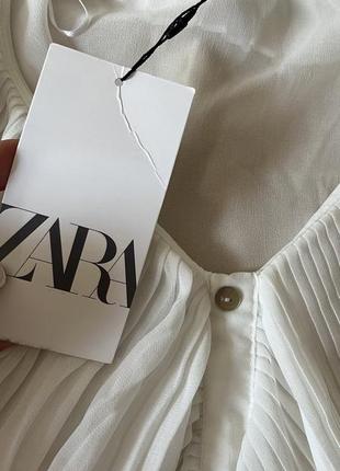 Напівпрозора блузка з v-подібним вирізом і короткими рукавами.. zara10 фото