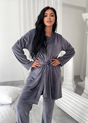 Велюровый коплект для дома пижама с футболкой с брюками с халатом на запах с поясом одежда для дома домашний костюм