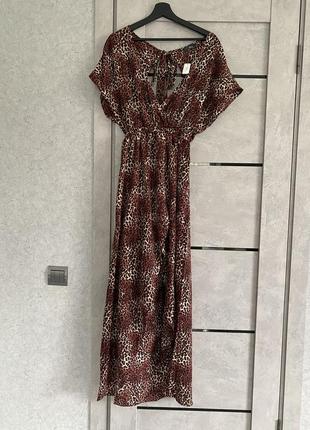 Сукня пляжна