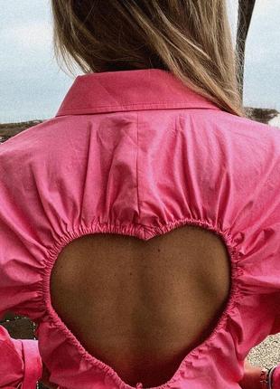 Zara 🩷🩷🩷  тут просто немає слів 🤤в ній все ідеально . неймовірна поплінова сорочка з сердечком на спинці 🩷3 фото