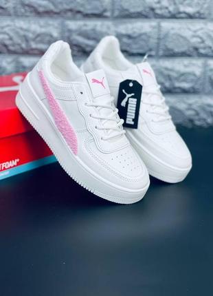 Puma кроссовки женские белые с розовой вставкой.