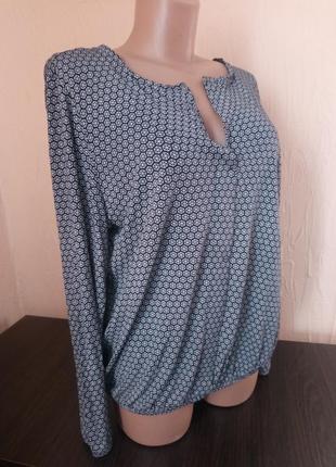 Классная базовая блуза.