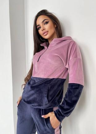 Стильний костюм з велюру2 фото