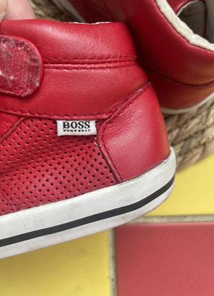 Красные ботинки на осень hugo boss2 фото