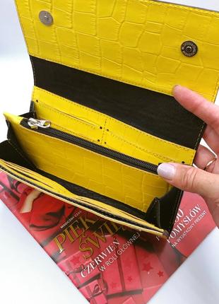 Шкіряний жіночий гаманець, гаманець з орнаментом, гаманець з вишивкою, вишитий гаманець, зроблено в україні4 фото