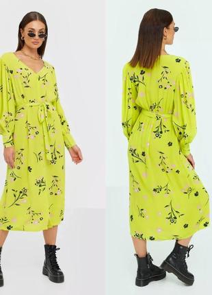 Платье миди длинное лимонно салатовый цвет в цветочный принт под пояс объемные рукава6 фото