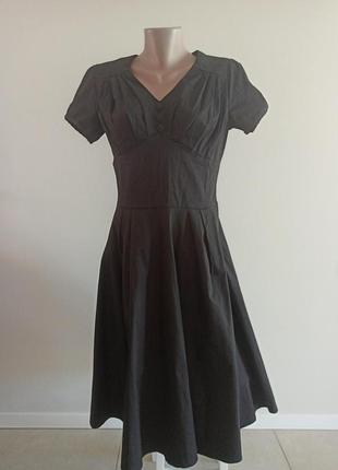 Платье базовое классическое