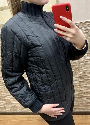 Жіноча куртка фірми mexx