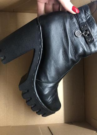 Зимнее кожаные ботинки  ,кожа сапоги ,чёрные челси ,кожаные ботфорты2 фото