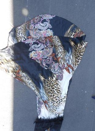 Плаття вечірнє з квітковим принтом на бретельках оздоблення-натуральне пір,я низ зі стрейчевої ткани4 фото