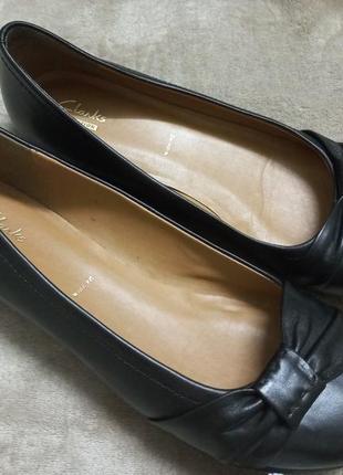 Туфли мокасины фирменные кожа жен. 42-41.5р.clarks индии2 фото
