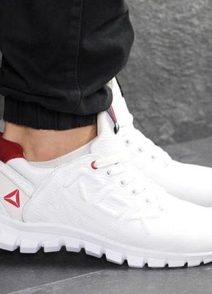 Чоловічі білі шкіряні кросівки в стилі reebok!!