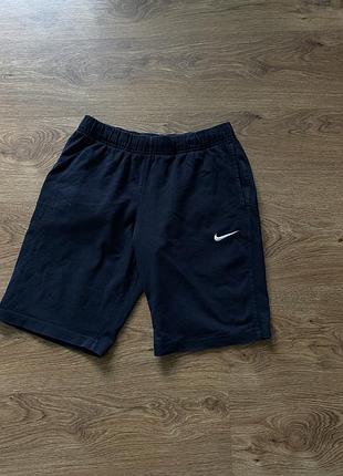 Шорти nike базові розмір s