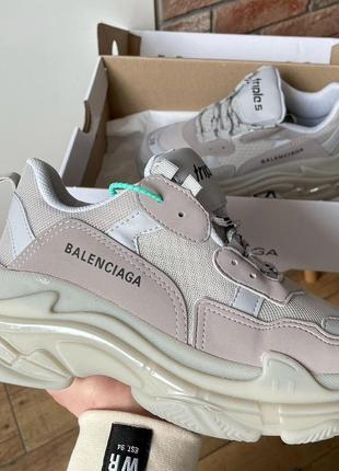 Женские кроссовки  balenciaga triple s clear sole grey 2.0