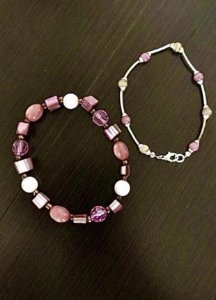 Браслеты в розовых тонах