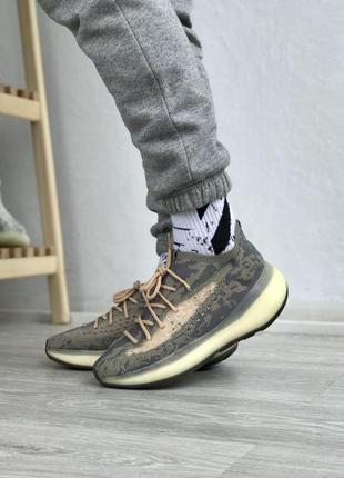 Женские кроссовки  adidas yeezy 380 light brown2 фото