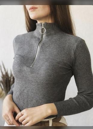 Гольф в рубчик зі змійкою. в наявності!!!