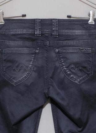 Джинсы прямые атласные легкие w25 l32 'pepe jeans london' 'slinky'3 фото