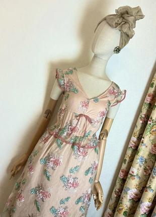 Романтичное платье с вышивкой,фатин,премиум бренд,sisley
