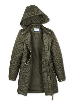 Чудове стьобане пальто з капюшоном, ecorepel®, tchibo(німеччина), розмір 48 євро