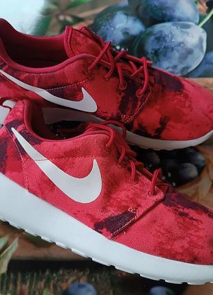 Оригинальные кроссовки от nike 655206-615 roshe