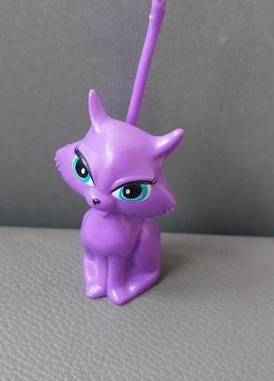 Кішка з рідкісного набору 'cherry kitt' bratz catz doll cat purple mga