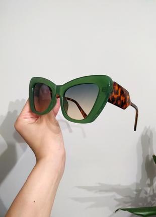 Тренд очки солнцезащитные зеленые большие трапеция очки леопард коричневые7 фото