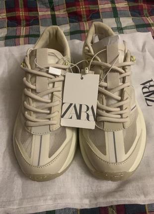 Кросівки zara 32, 33 в наявності