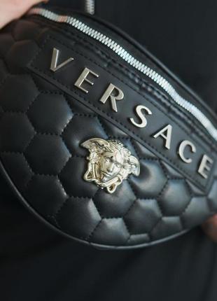 Бананка кожаная versace черная