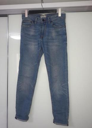 Джинсы pull&bear