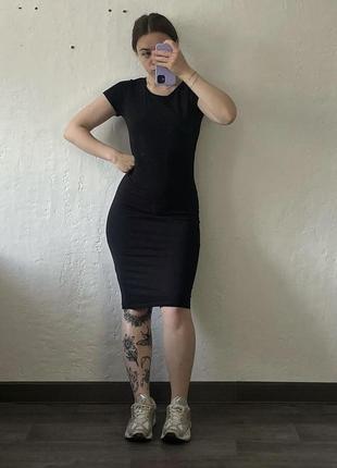 Черное базовое платье по фигуре в утяжеление7 фото