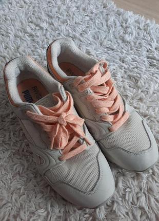 Кросівки puma.