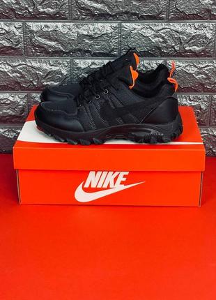 Nike мужские кроссовки черные с оранжевыми вставками размеры 40-46