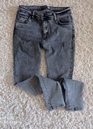 Женские джинсы скинни в идеальном состоянии2 фото
