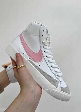 Nike blazer white pink жіночі кеди кросівочки найк блейзер колір білий з рожевим высокие кеды кроссовки белые с розовым демисезонные