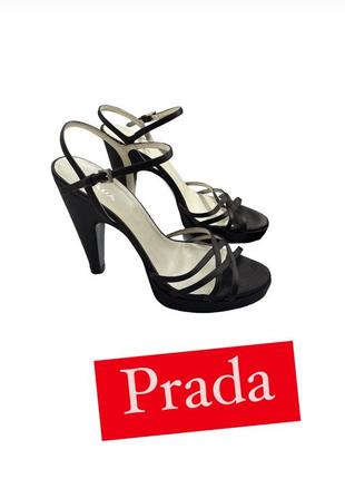 Босоножки prada