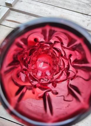 Красивая рубиновая ваза для цветов ссср советская карсное рубиновое стекло стеклянная7 фото
