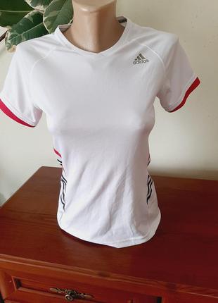 Спортивна футболка adidas